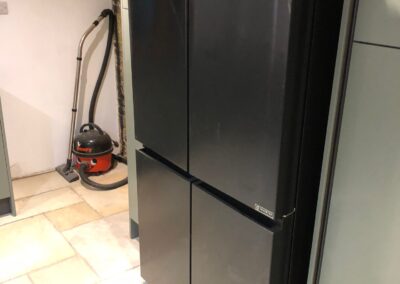 Grey Handle-less Kitchen | Panelven Kitchens | Hampshire