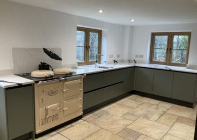 Grey Handle-less Kitchen | Panelven Kitchens | Hampshire