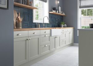 Light Grey Shaker Kitchen | Panelven Kitchens | Hampshire
